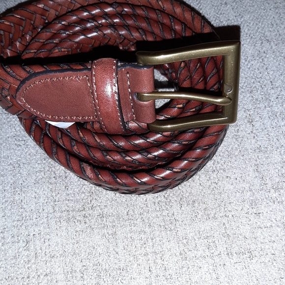 LAND'S END MEN'S BELT.46" L...BROWN. - Picture 3 of 6